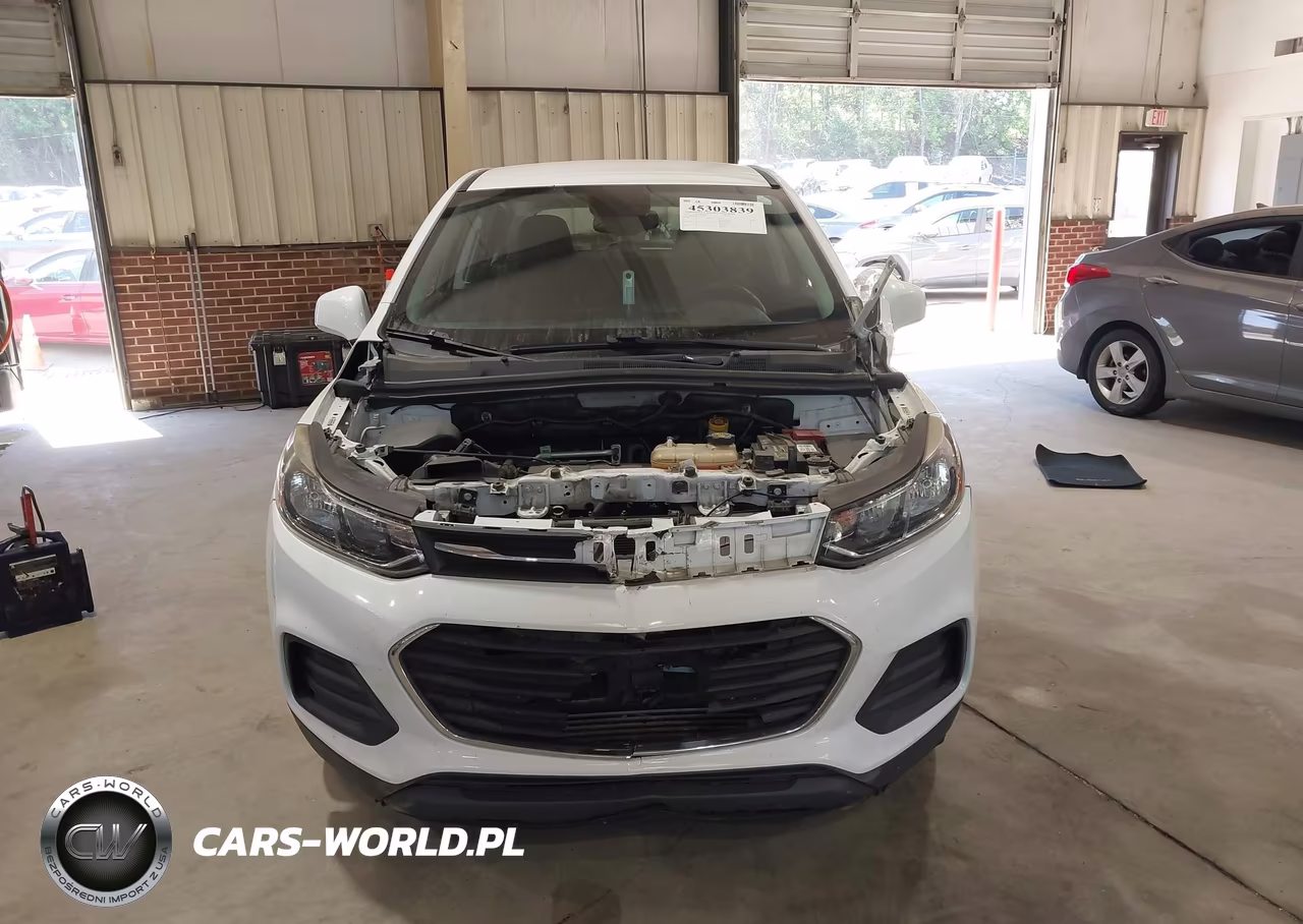 2018 Chevrolet Trax Ls VIN:3GNCJKSB2JL393631 - 13