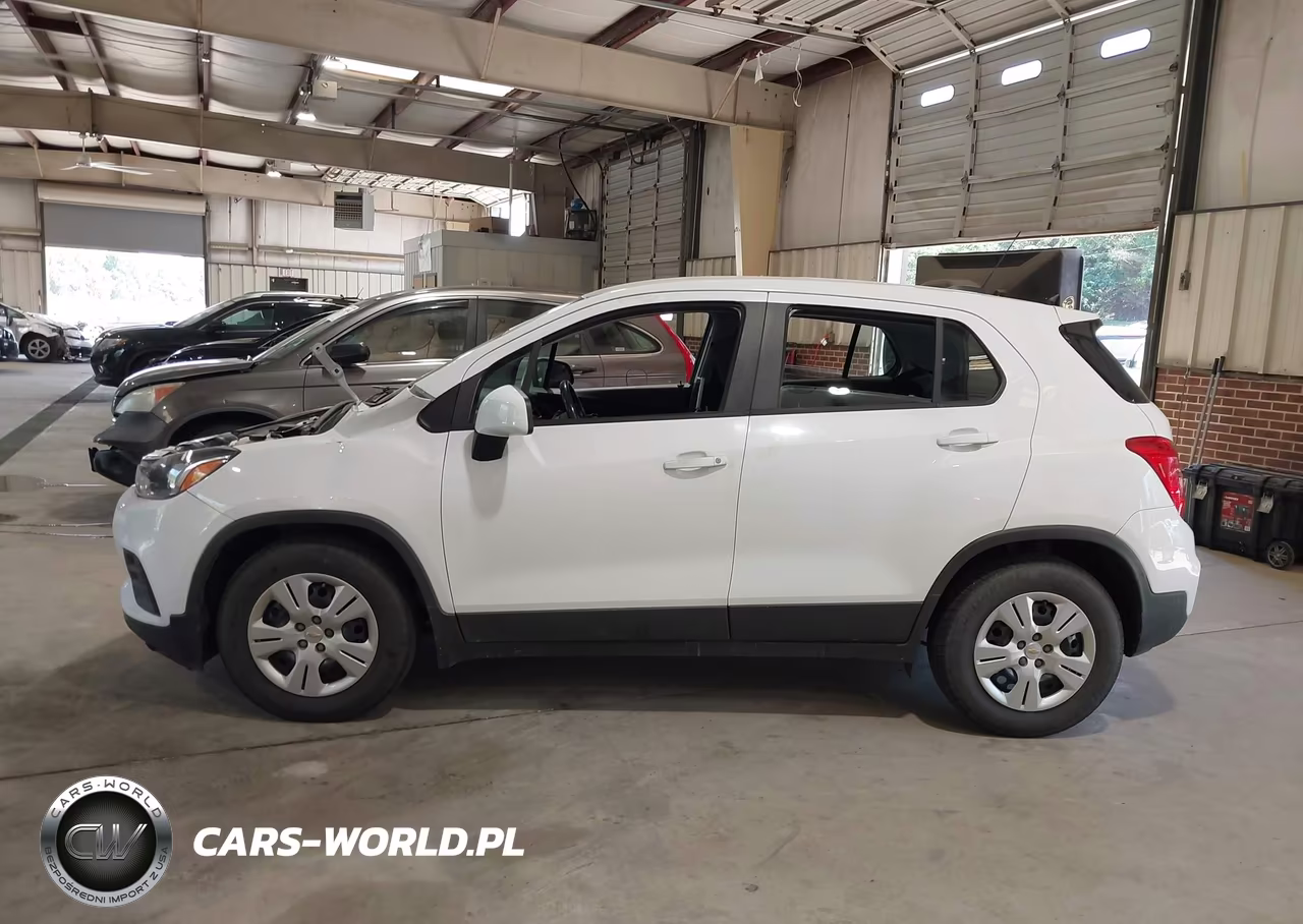 2018 Chevrolet Trax Ls VIN:3GNCJKSB2JL393631 - 15
