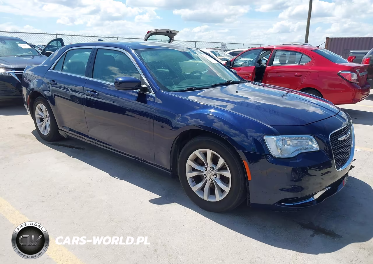 2016 Chrysler 300 Limited