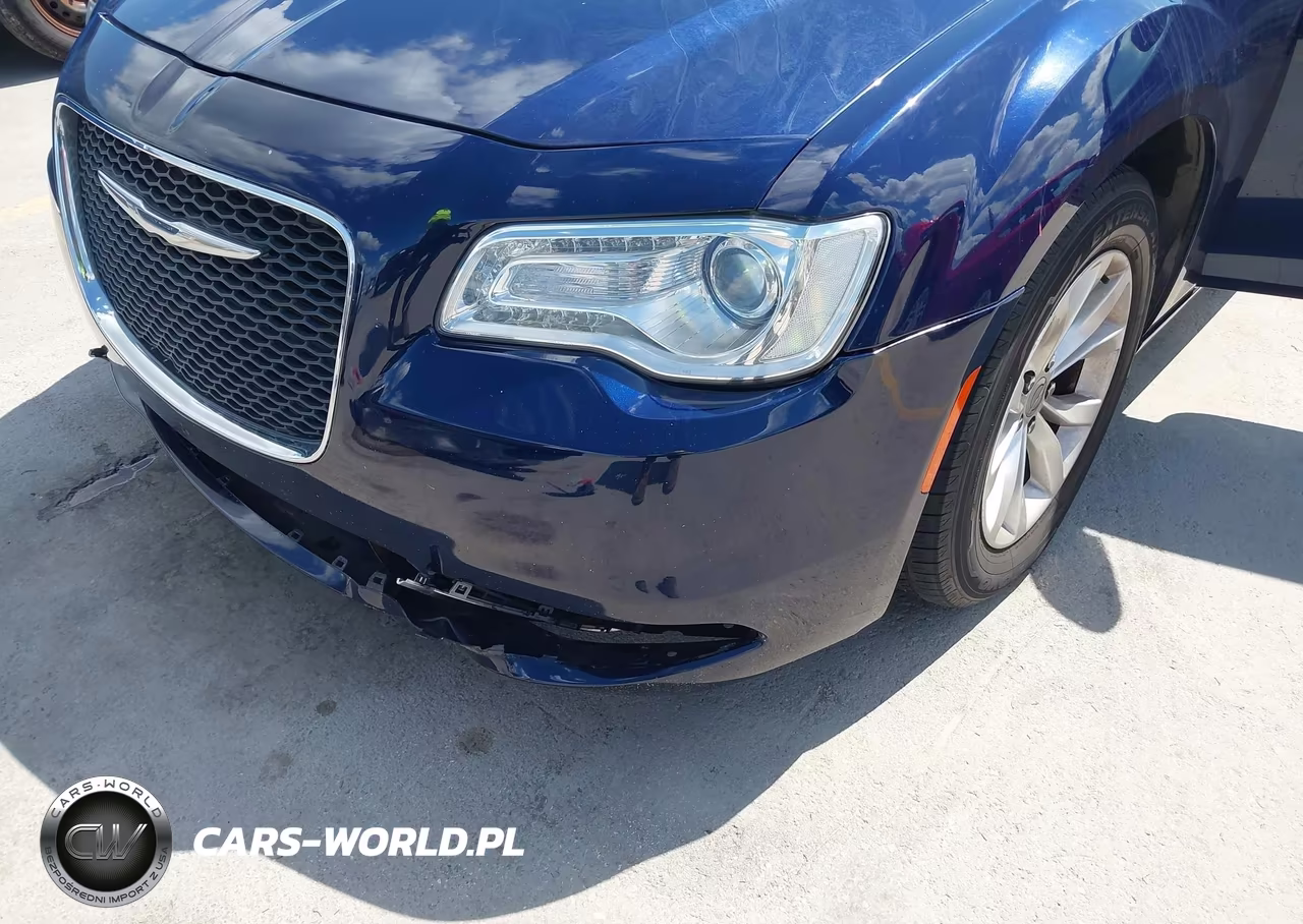 2016 Chrysler 300 Limited VIN:2C3CCAAG8GH243121 - 6