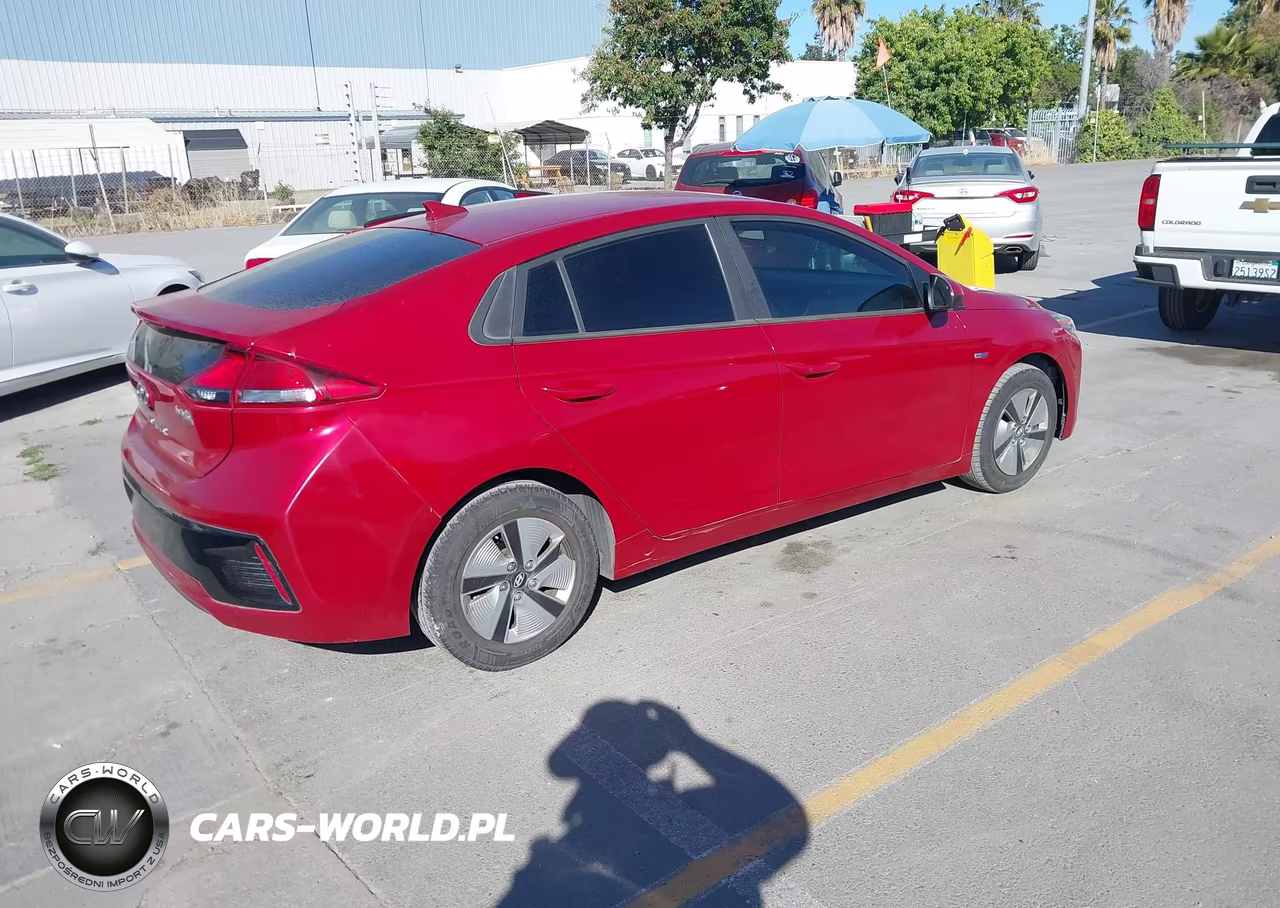 2019 Hyundai Ioniq Hybrid Blue VIN:KMHC65LC5KU140227 - 4