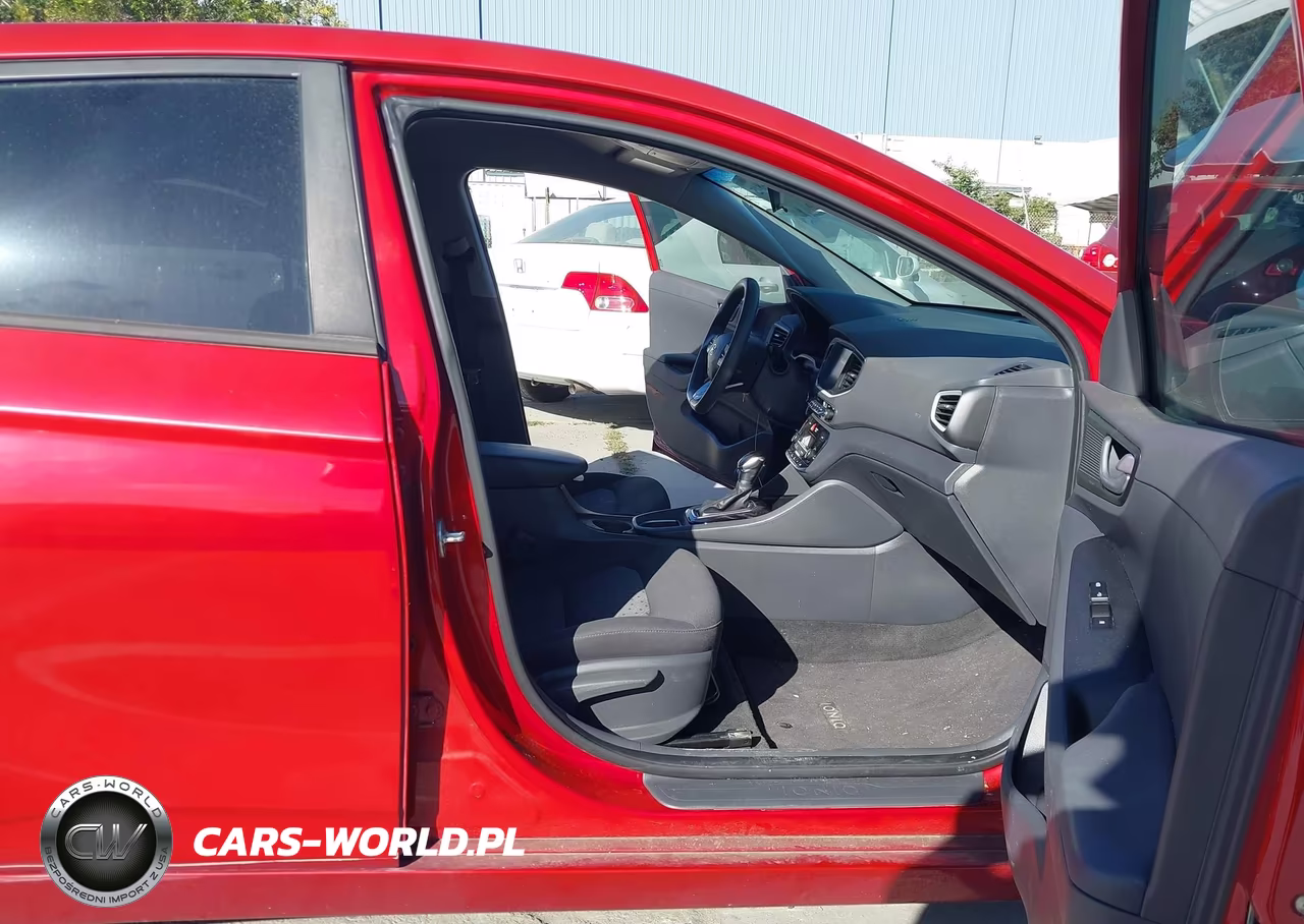 2019 Hyundai Ioniq Hybrid Blue VIN:KMHC65LC5KU140227 - 5