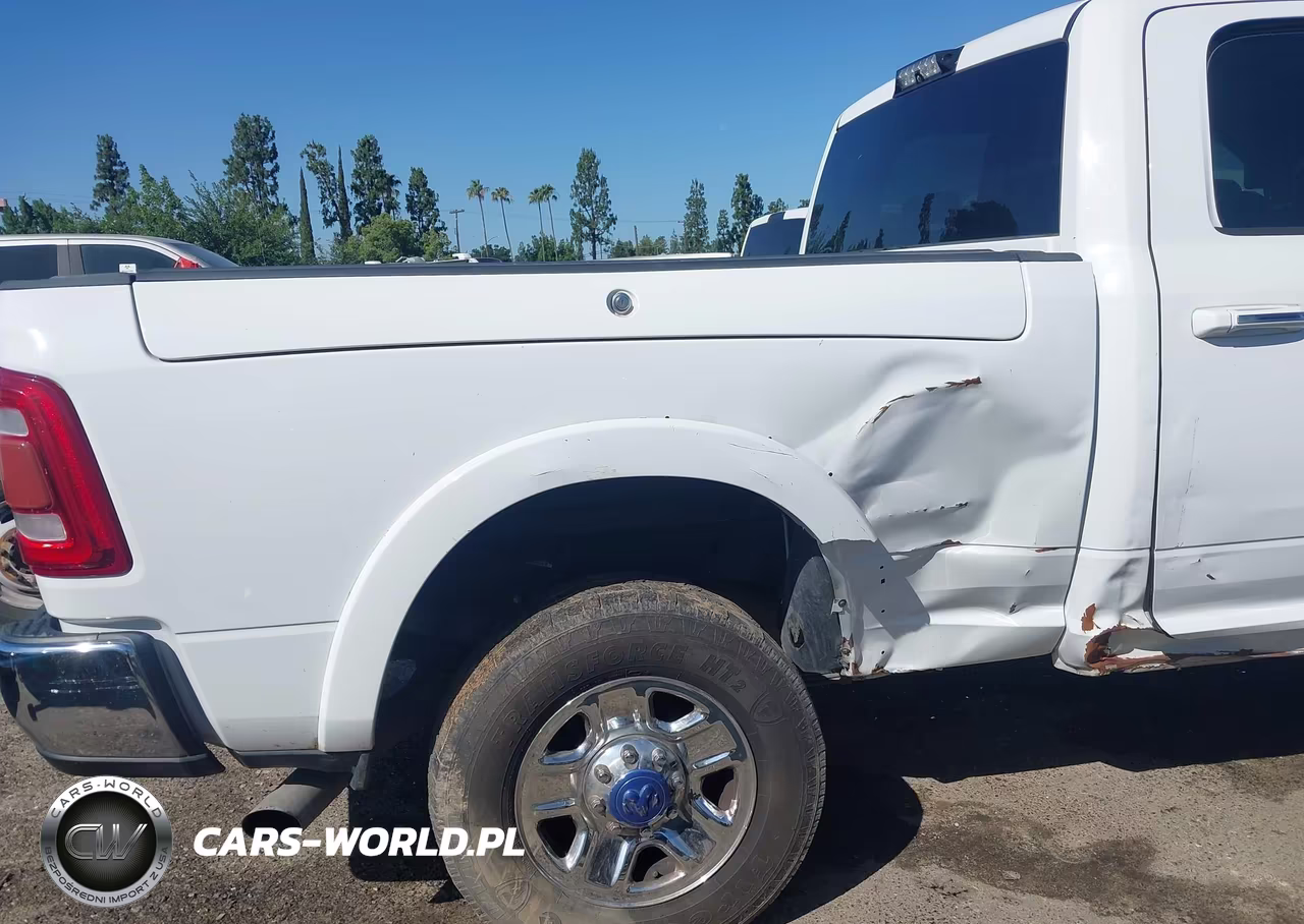 2019 Ram 3500 Laramie 4X4 6'4 Box VIN:3C63R3EL7KG564502 - 19