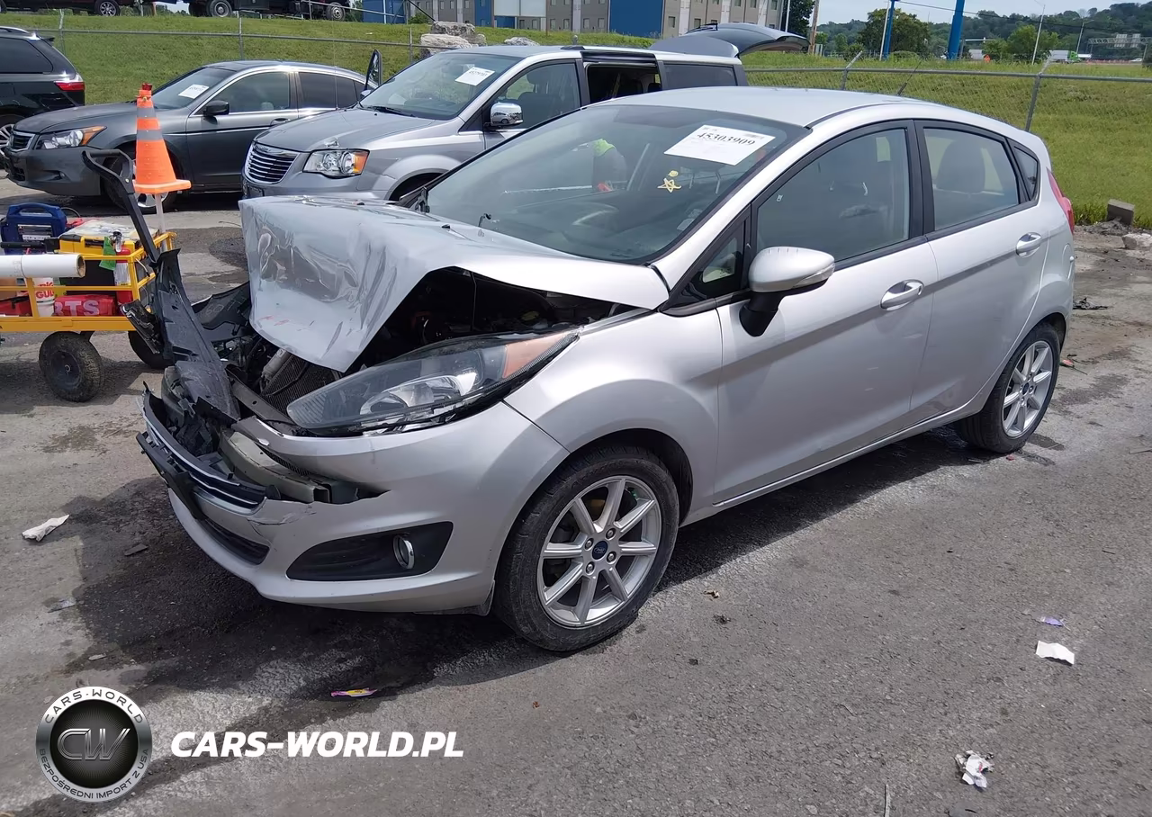 2019 Ford Fiesta Se VIN:3FADP4EJ4KM139849 - 2