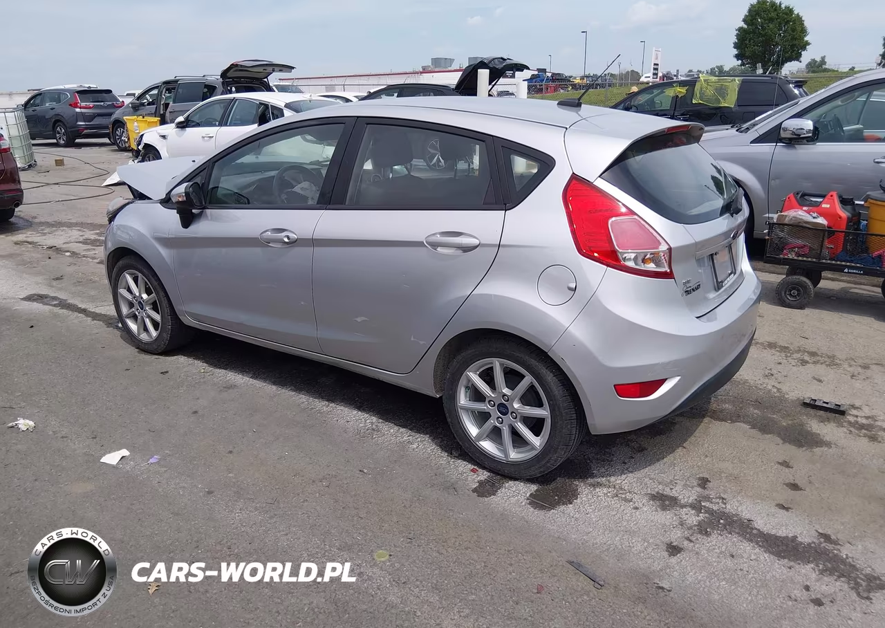 2019 Ford Fiesta Se VIN:3FADP4EJ4KM139849 - 3