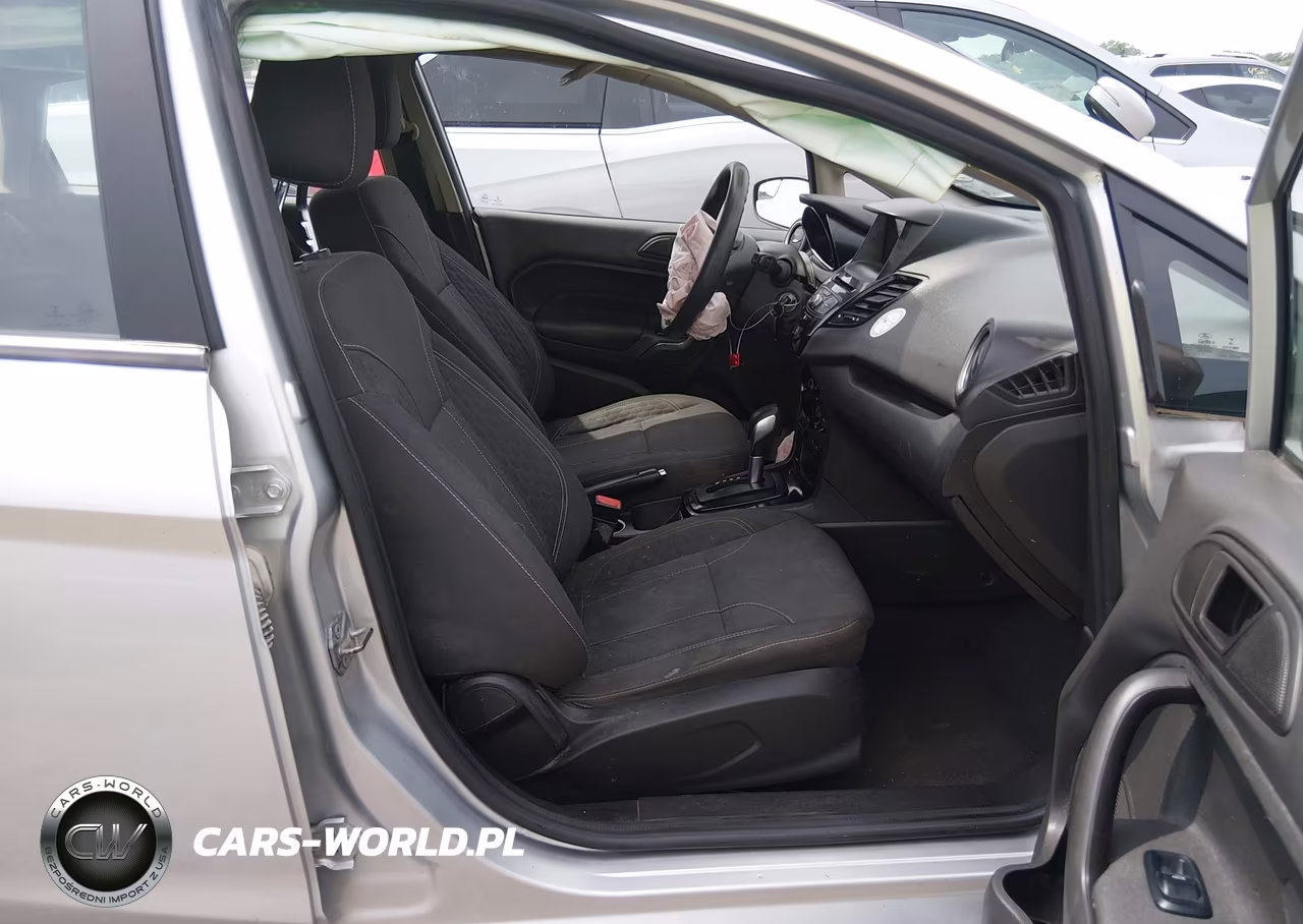 2019 Ford Fiesta Se VIN:3FADP4EJ4KM139849 - 5