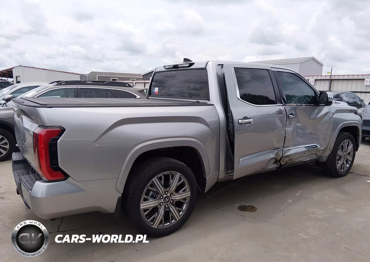2026 Toyota Tundra Hybrid Capstone Crewmax 6.4' Bed VIN:5TFVC5DBXTX137027 - 17