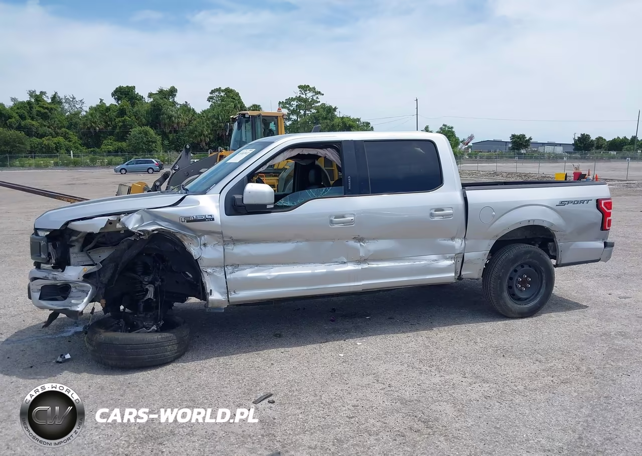 2018 Ford F-150 Xlt VIN:1FTEW1CP3JFE59301 - 14