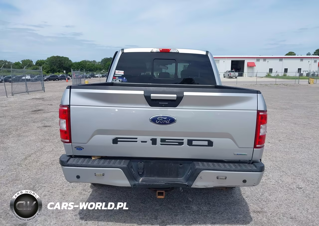 2018 Ford F-150 Xlt VIN:1FTEW1CP3JFE59301 - 16