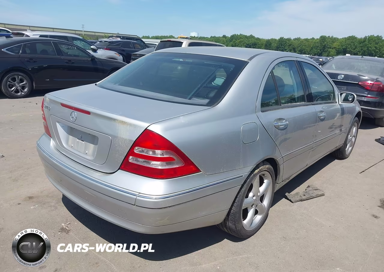 2004 Mercedes-Benz C 240 VIN:WDBRF61JX4A600961 - 4