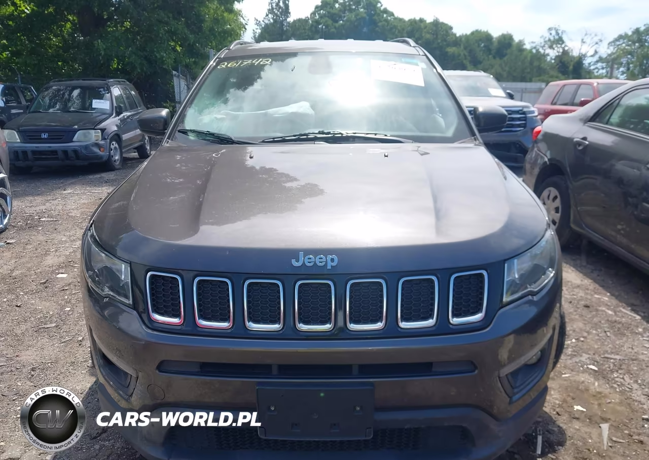 2018 Jeep Compass Latitude 4X4 VIN:3C4NJDBB3JT456992 - 12