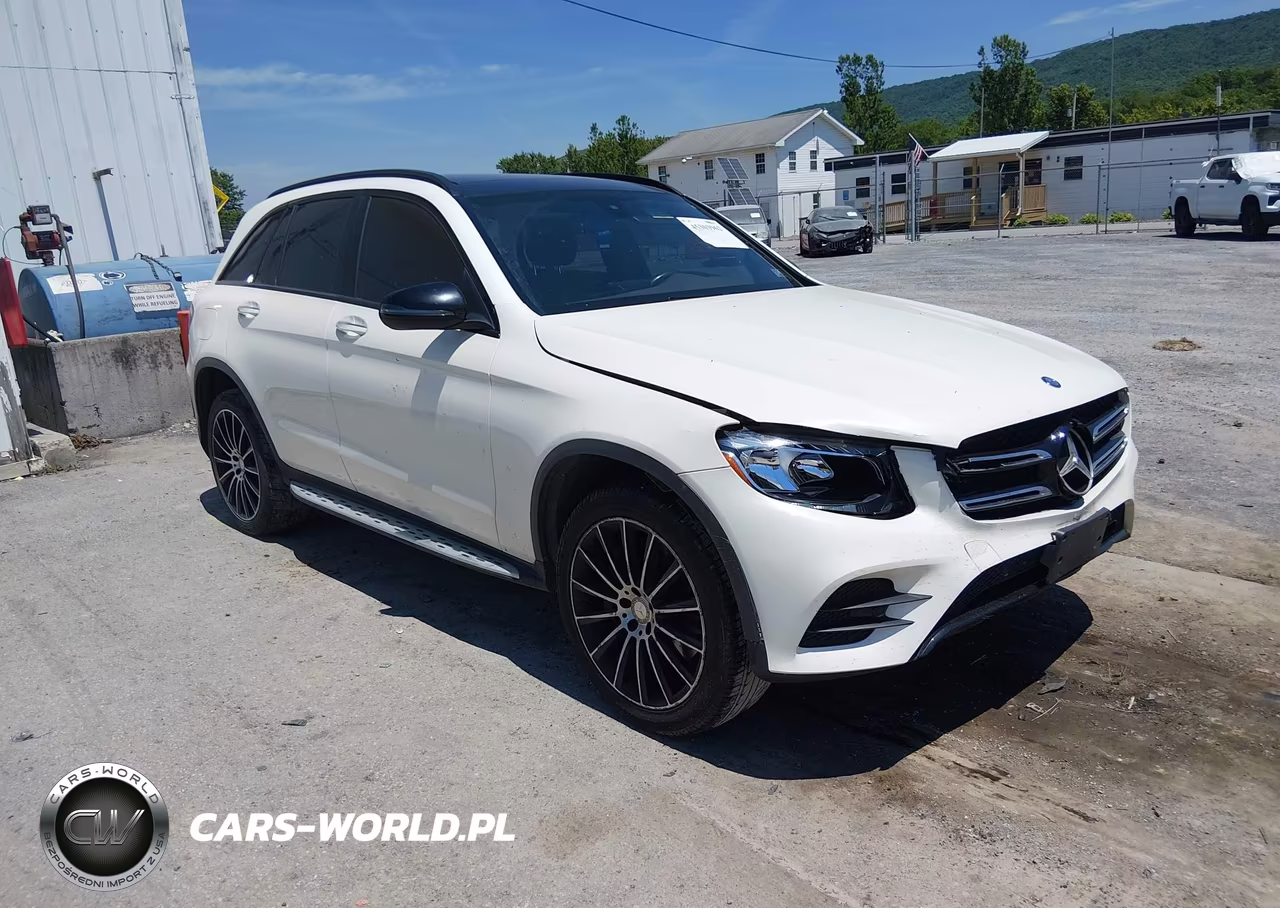 2017 Mercedes-Benz Glc 300 4Matic – zdjęcie 1 z 16
