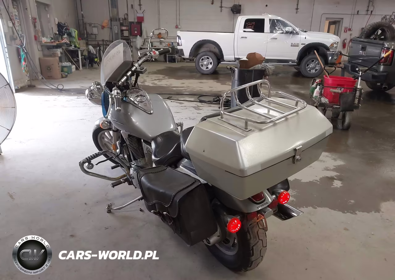 2004 Honda Vtx1300 C VIN:1HFSC55074A007569 - 3
