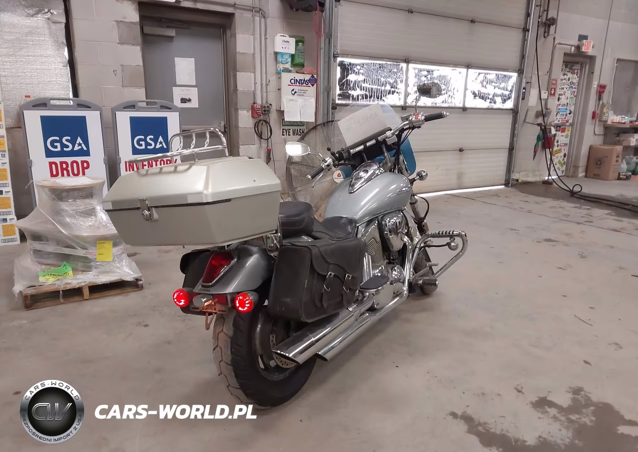 2004 Honda Vtx1300 C VIN:1HFSC55074A007569 - 4