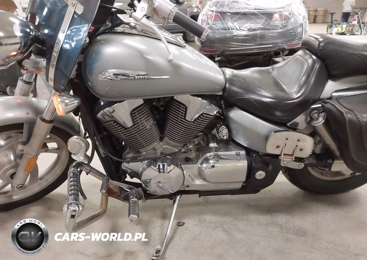 2004 Honda Vtx1300 C VIN:1HFSC55074A007569 - 9