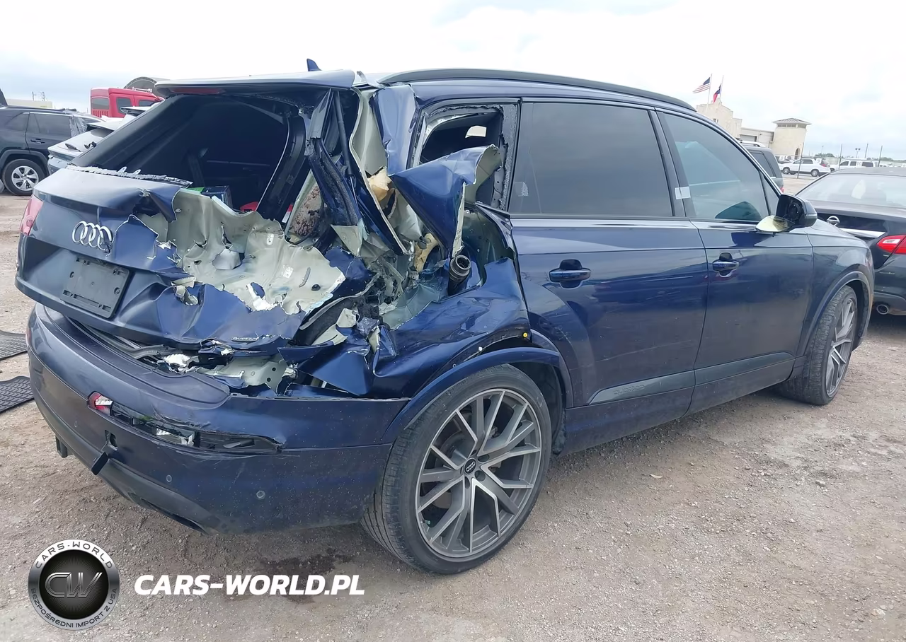 2019 Audi Q7 55 Premium VIN:WA1VAAF74KD038835 - 4