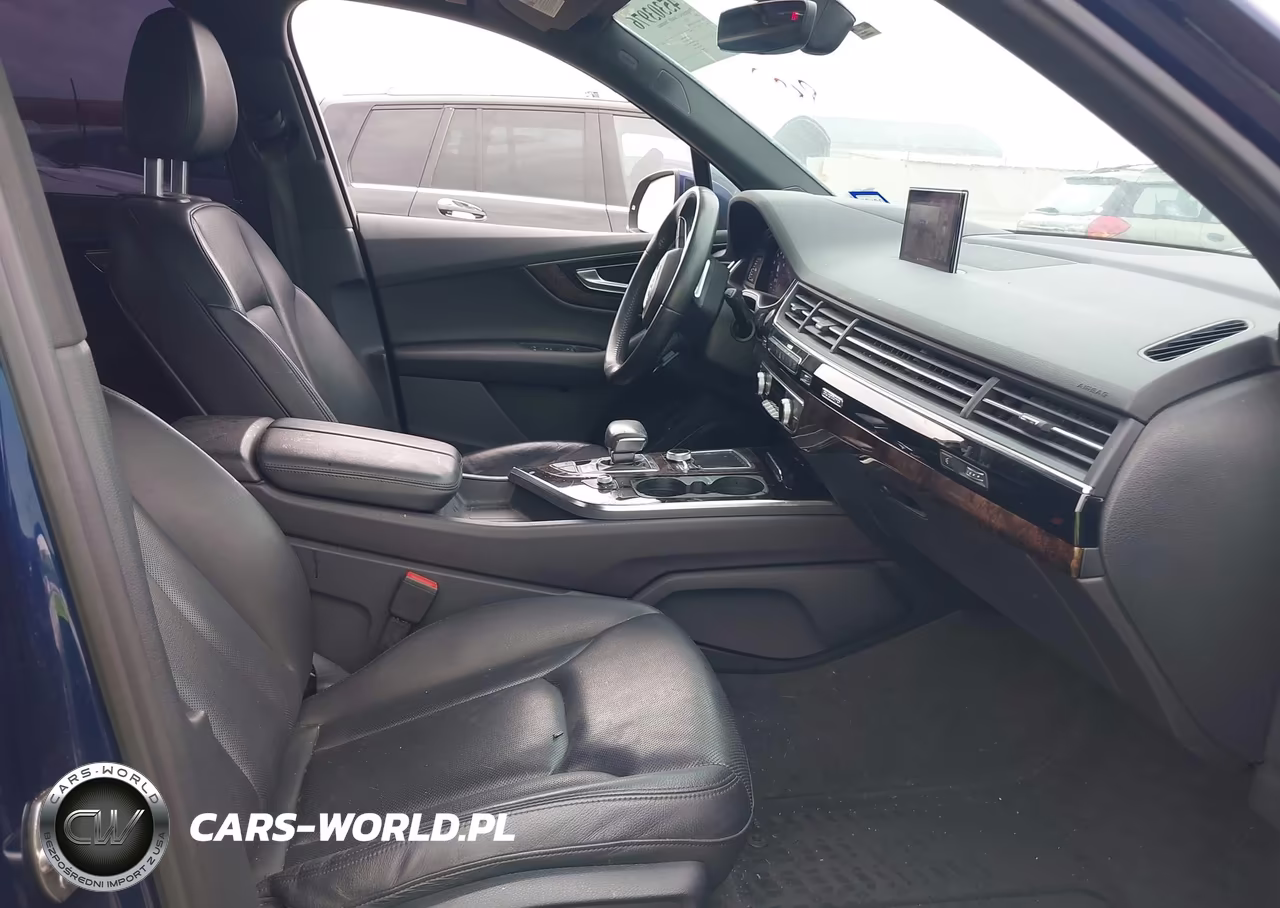 2019 Audi Q7 55 Premium VIN:WA1VAAF74KD038835 - 5