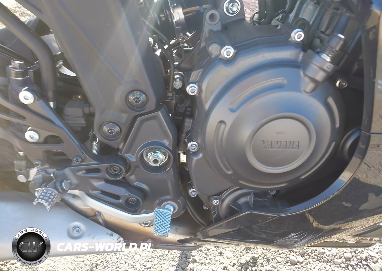 2026 Yamaha Yzfr7 VIN:JYARM60E6TA001240 - 8
