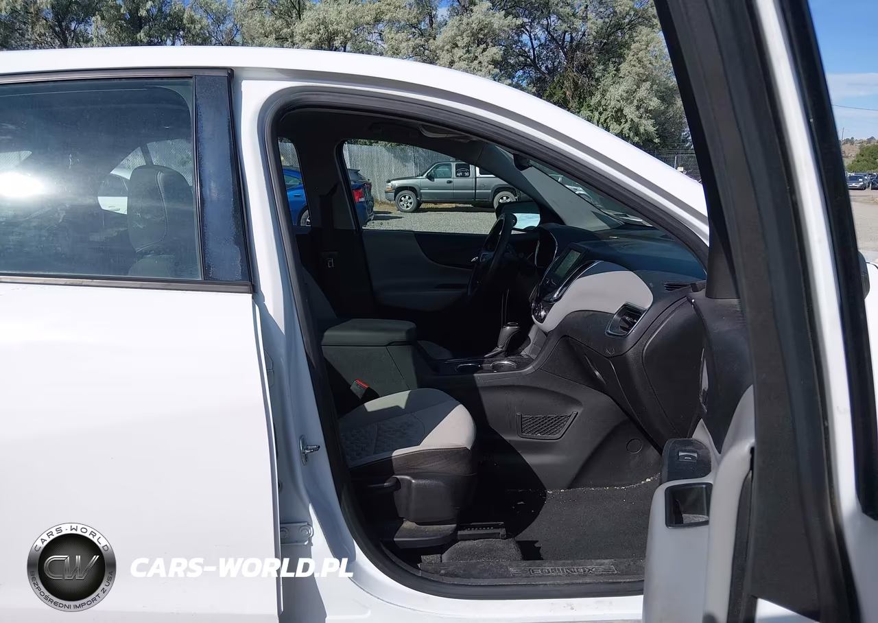 2018 Chevrolet Equinox Ls VIN:3GNAXHEV0JS509977 - 5