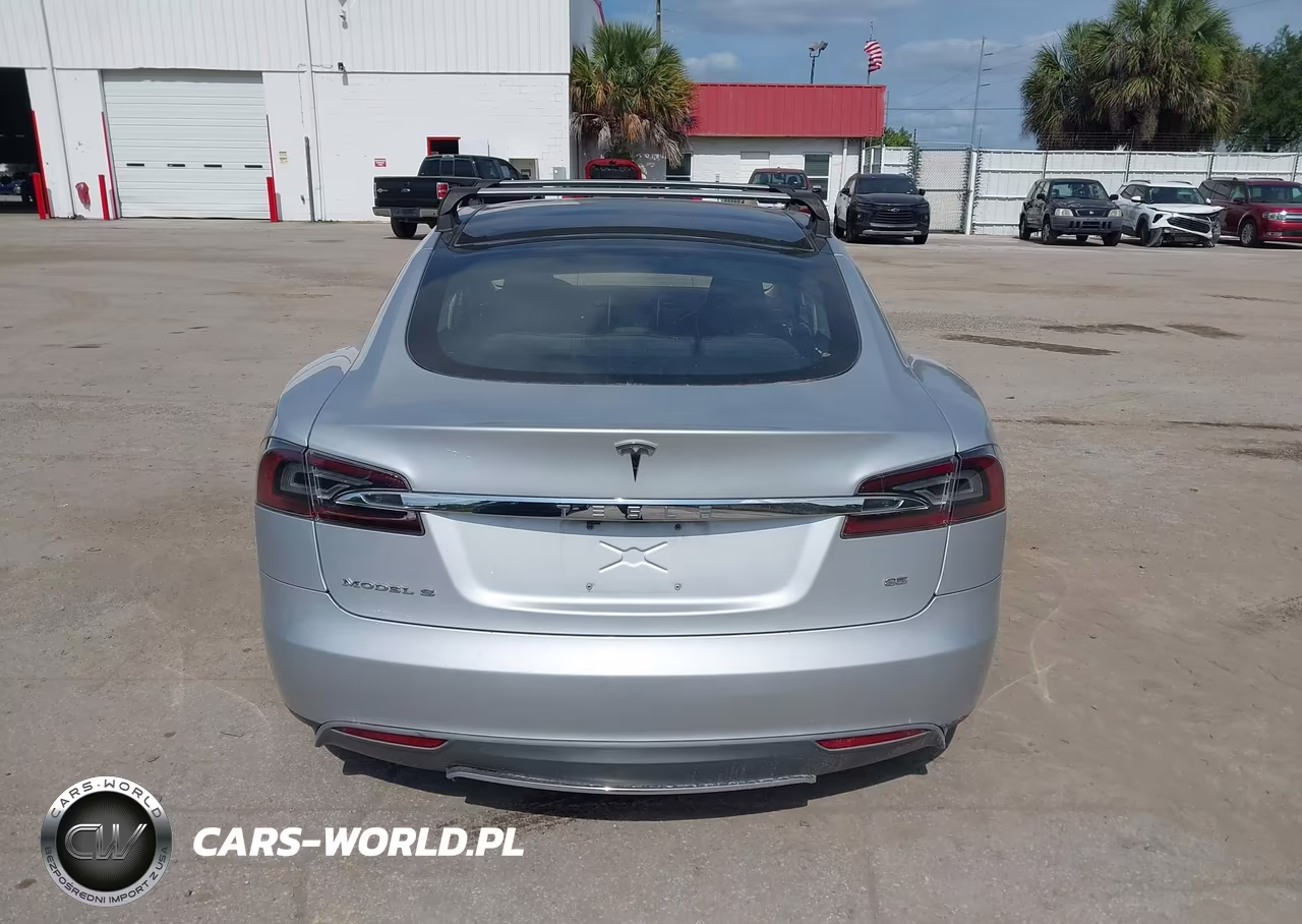 2013 Tesla Model S VIN:5YJSA1CN4DFP04115 - 16