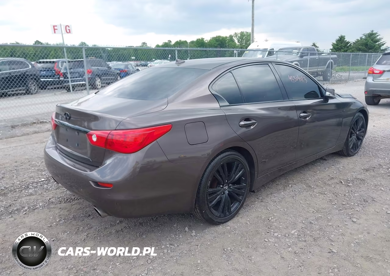 2014 Infiniti Q50 Premium VIN:JN1BV7AP8EM685642 - 4