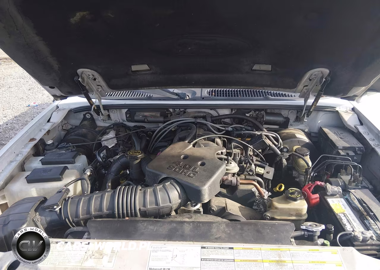 2001 Ford Explorer Sport Trac VIN:1FMZU67E01UB95930 - 10