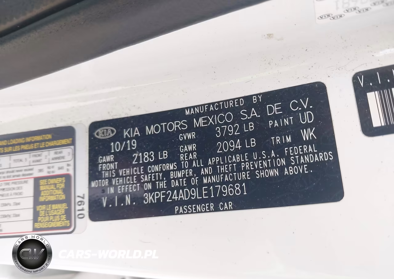 2020 Kia Forte Lxs VIN:3KPF24AD9LE179681 - 9