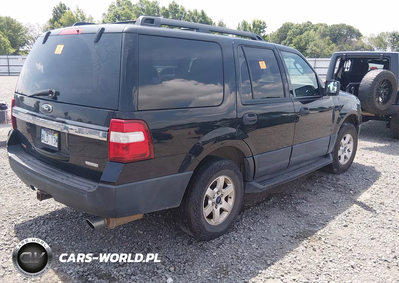 2016 Ford Expedition Xl VIN:1FMJU1FT8GEF39054 - 4