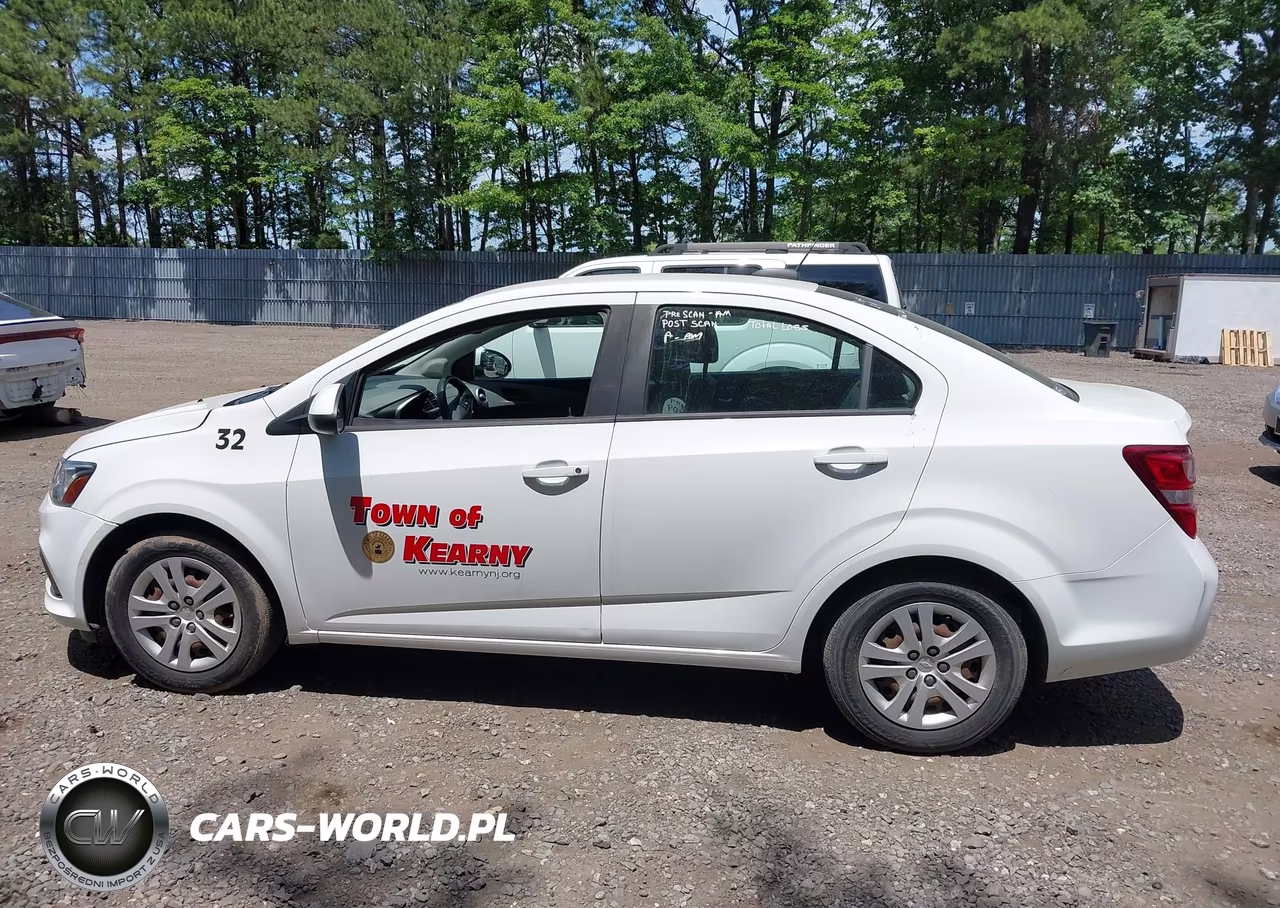 2019 Chevrolet Sonic Ls Auto VIN:1G1JB5SB6K4144554 - 14