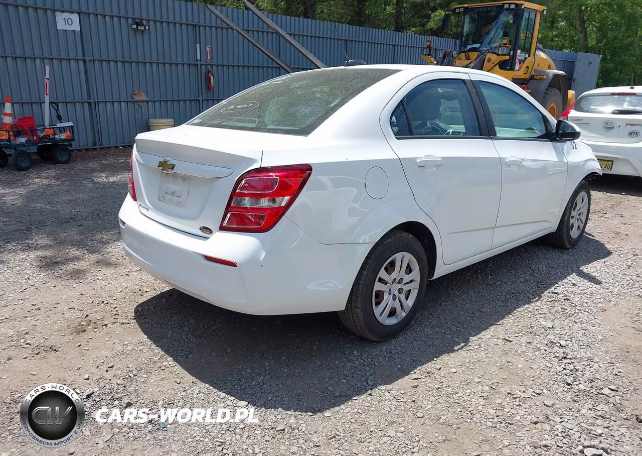 2019 Chevrolet Sonic Ls Auto VIN:1G1JB5SB6K4144554 - 4