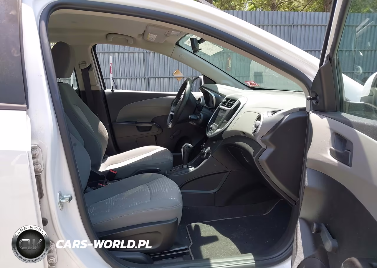 2019 Chevrolet Sonic Ls Auto VIN:1G1JB5SB6K4144554 - 5