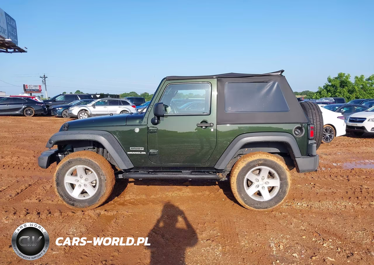 2010 Jeep Wrangler Sport VIN:1J4AA2D19AL204600 - 14