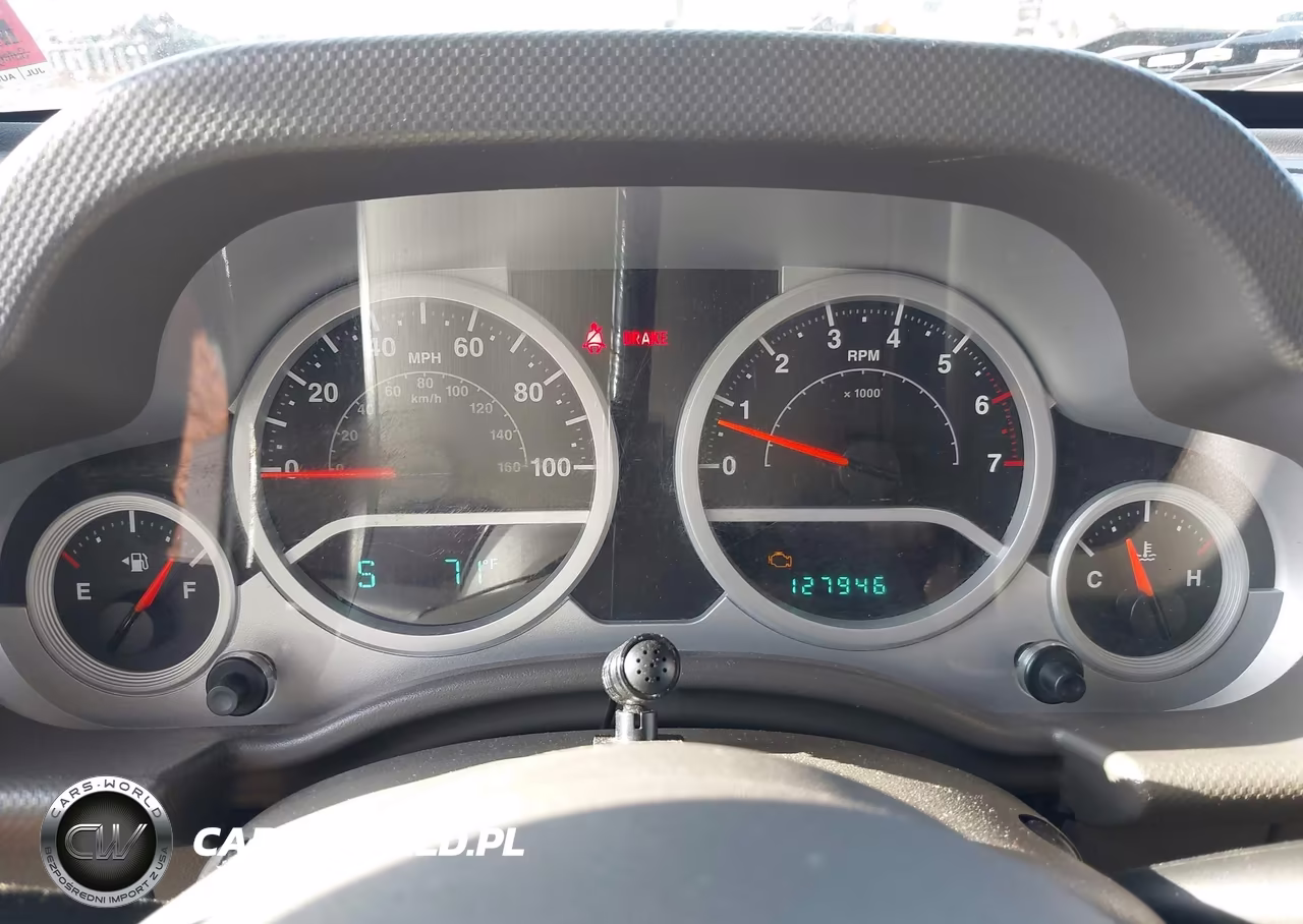2010 Jeep Wrangler Sport VIN:1J4AA2D19AL204600 - 7