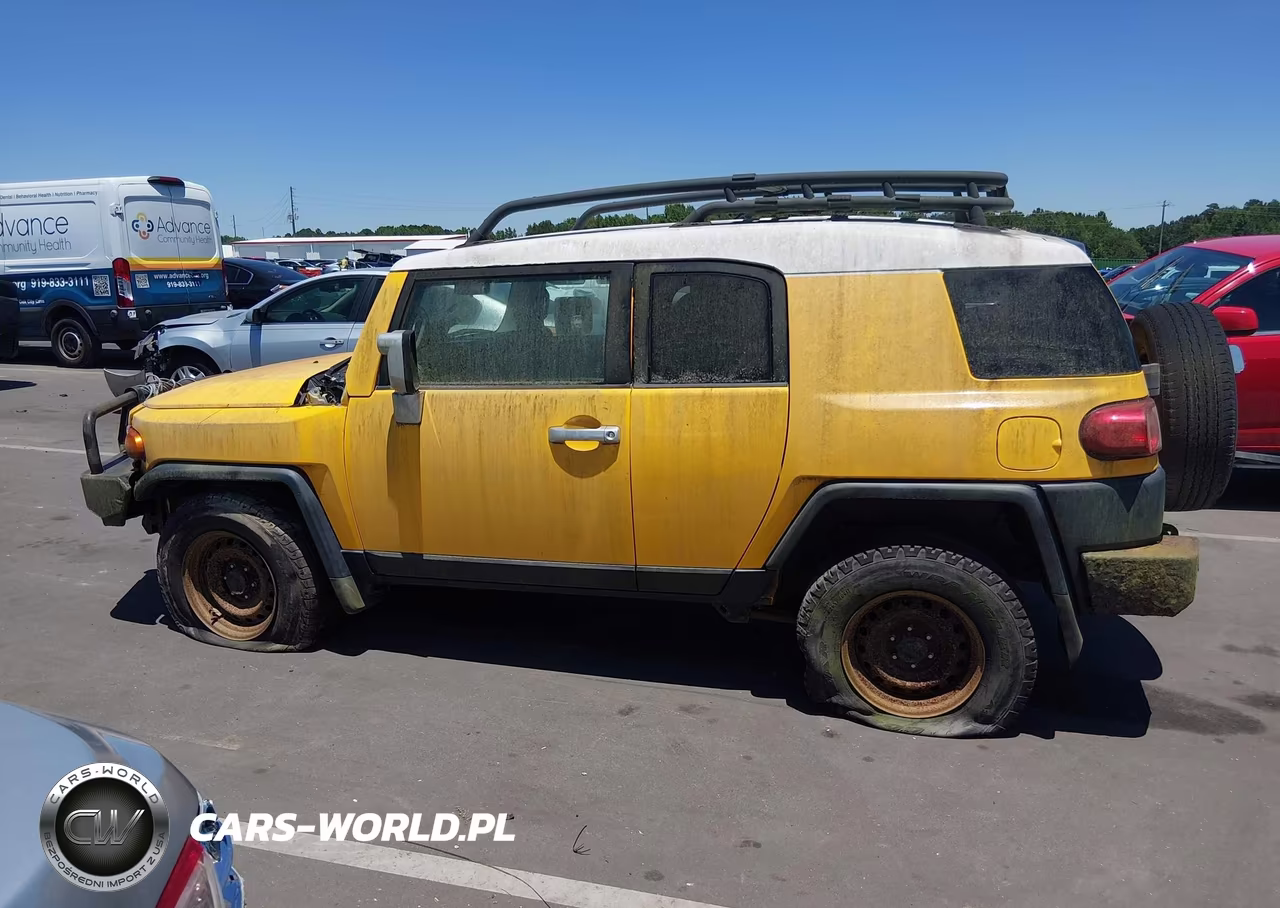 2007 Toyota Fj Cruiser VIN:JTEBU11F570067527 - 14