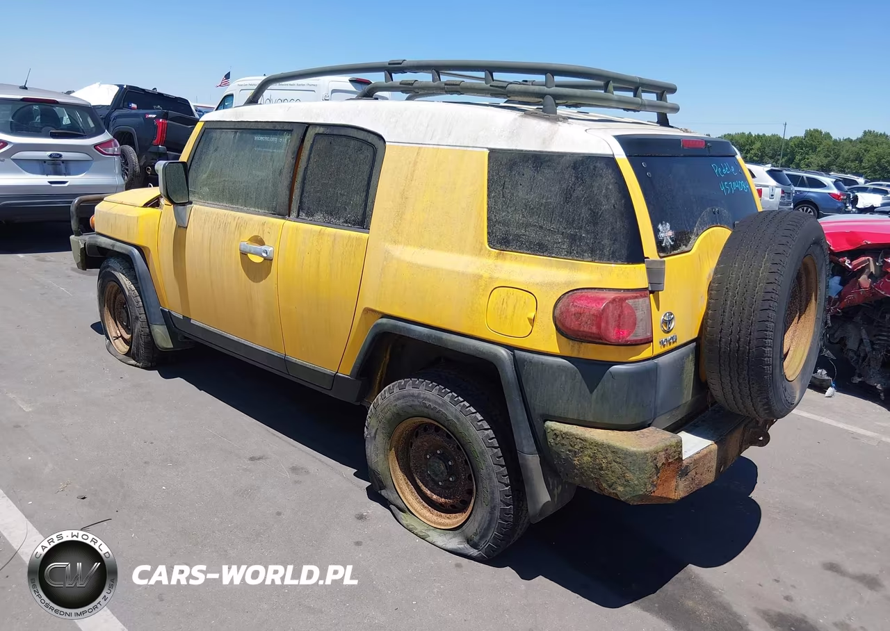2007 Toyota Fj Cruiser VIN:JTEBU11F570067527 - 3