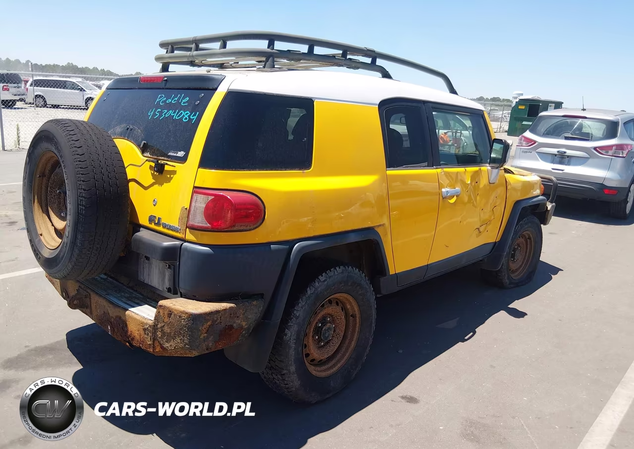 2007 Toyota Fj Cruiser VIN:JTEBU11F570067527 - 4