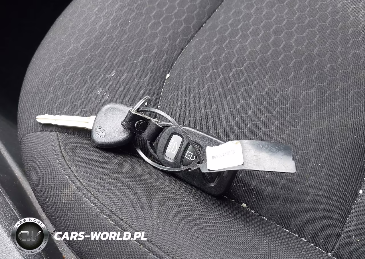 2019 Hyundai Elantra Se VIN:5NPD74LF6KH493130 - 11