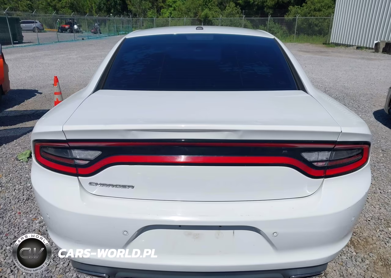 2016 Dodge Charger Se VIN:2C3CDXBG2GH109056 - 16