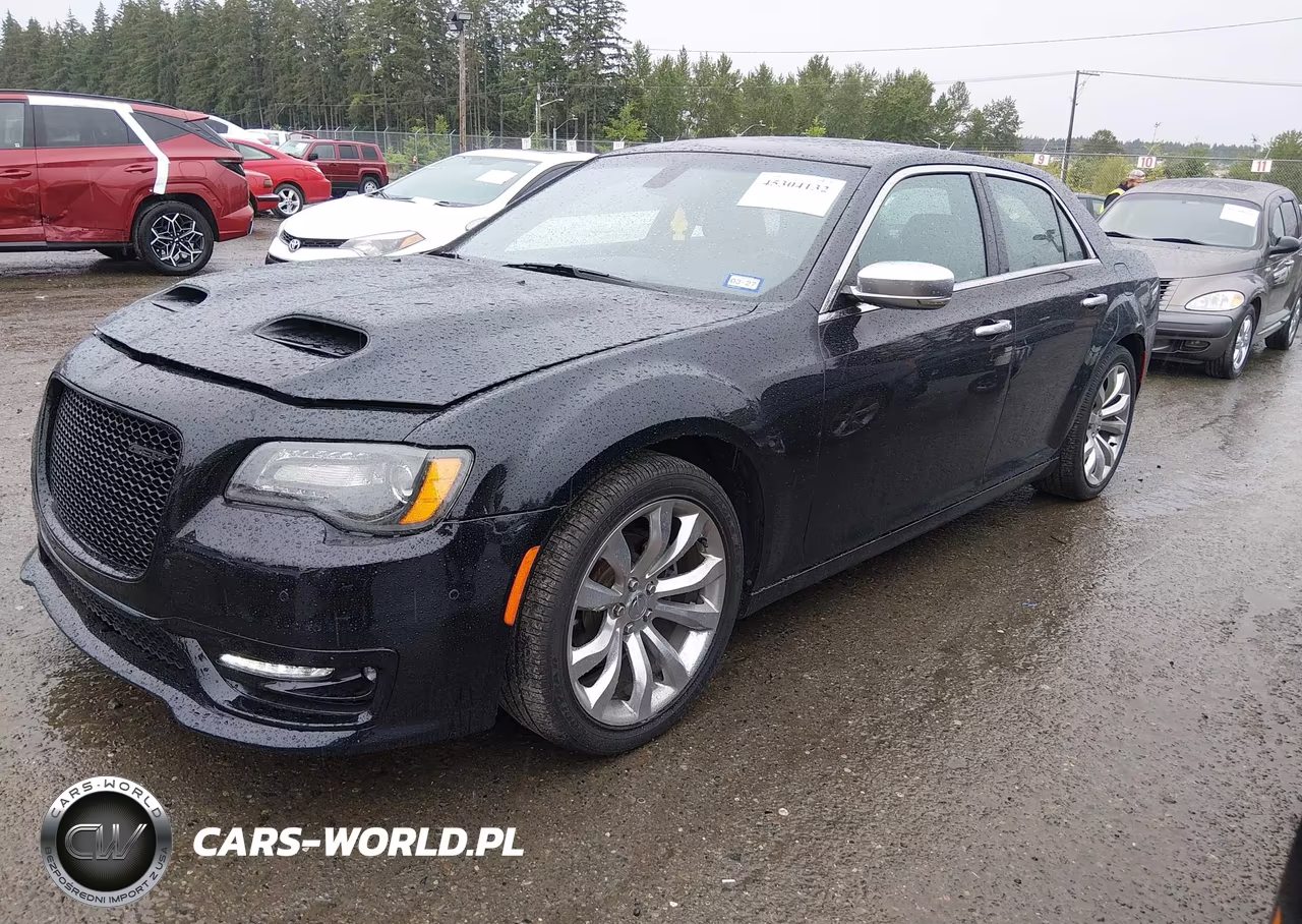 2015 Chrysler 300C Platinum VIN:2C3CCAPGXFH781017 - 2