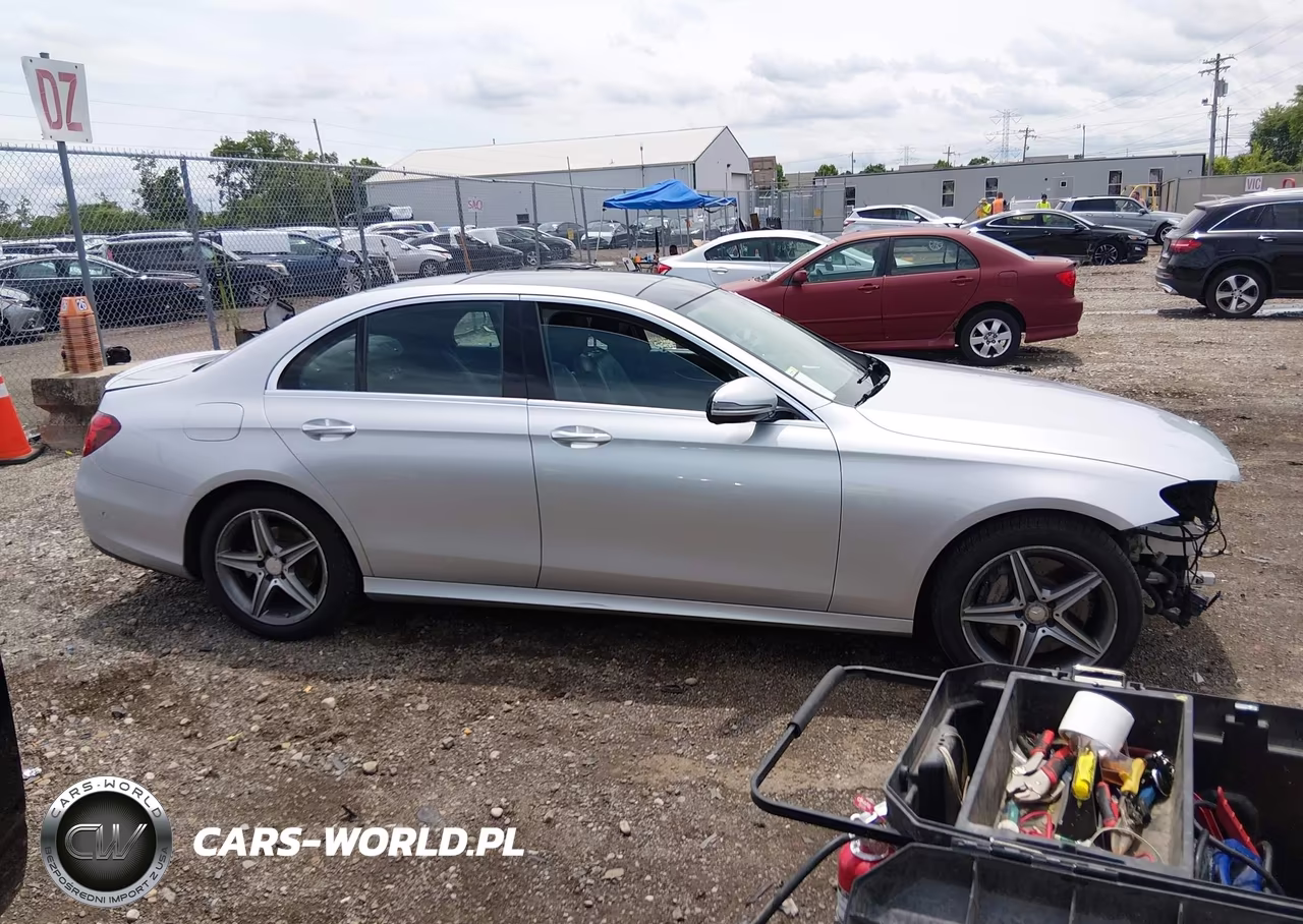 2017 Mercedes-Benz E 300 4Matic VIN:WDDZF4KB3HA045084 - 14