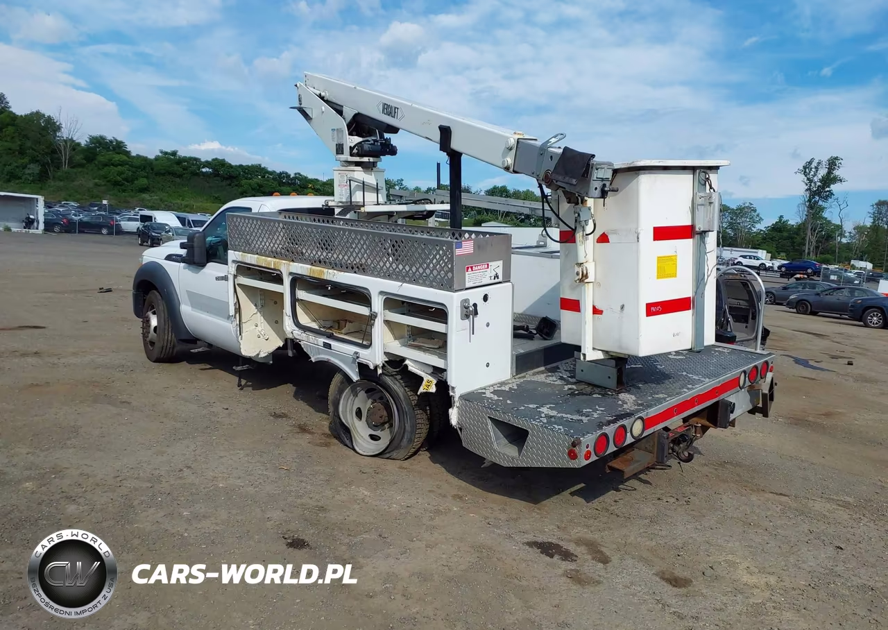 2014 Ford F-450 Chassis Xl VIN:1FDUF4GY2EEA73752 - 3