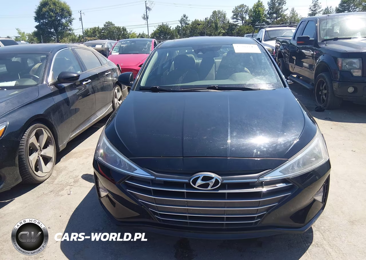 2019 Hyundai Elantra Value Edition VIN:5NPD84LF3KH456243 - 12