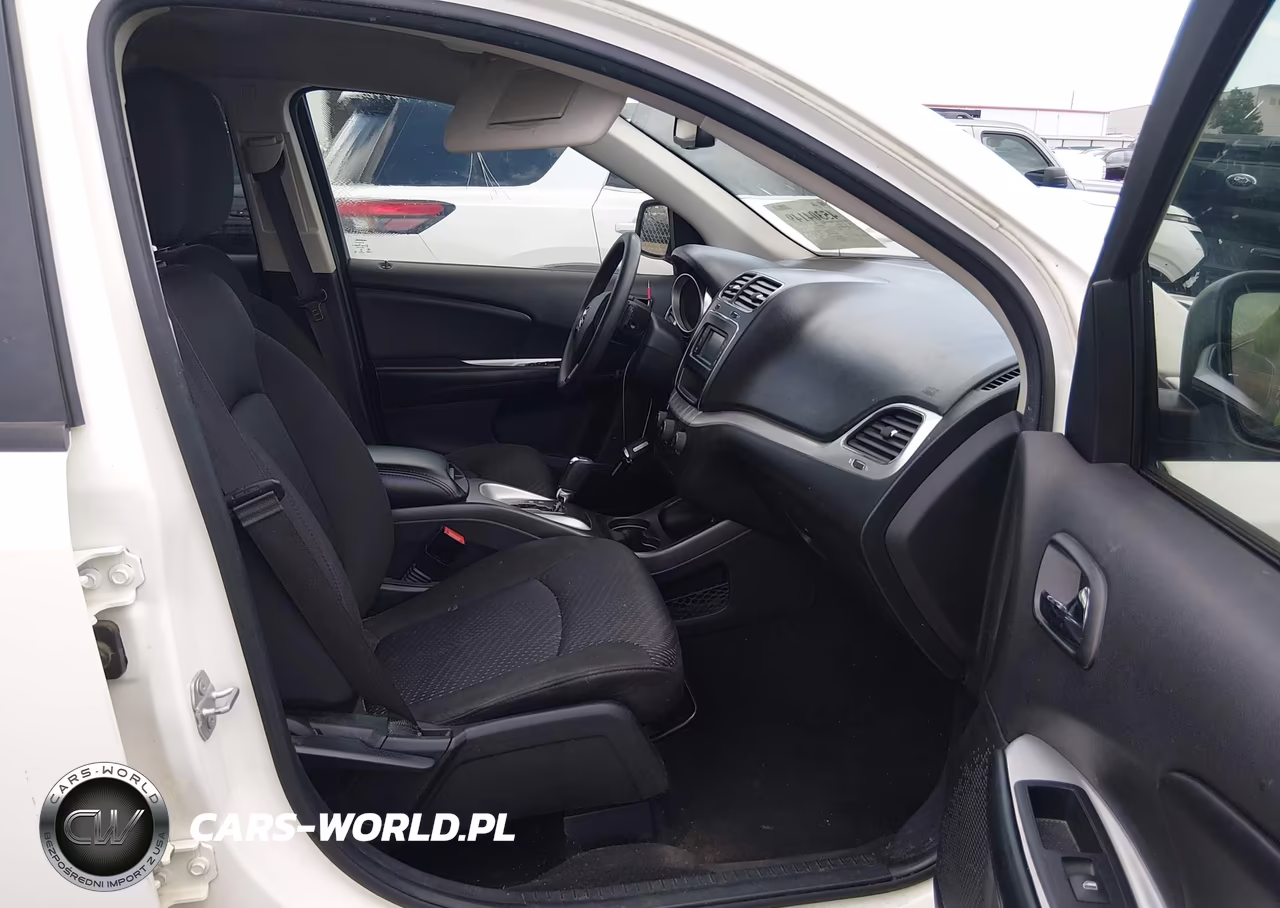2019 Dodge Journey Se VIN:3C4PDCBB6KT835464 - 5