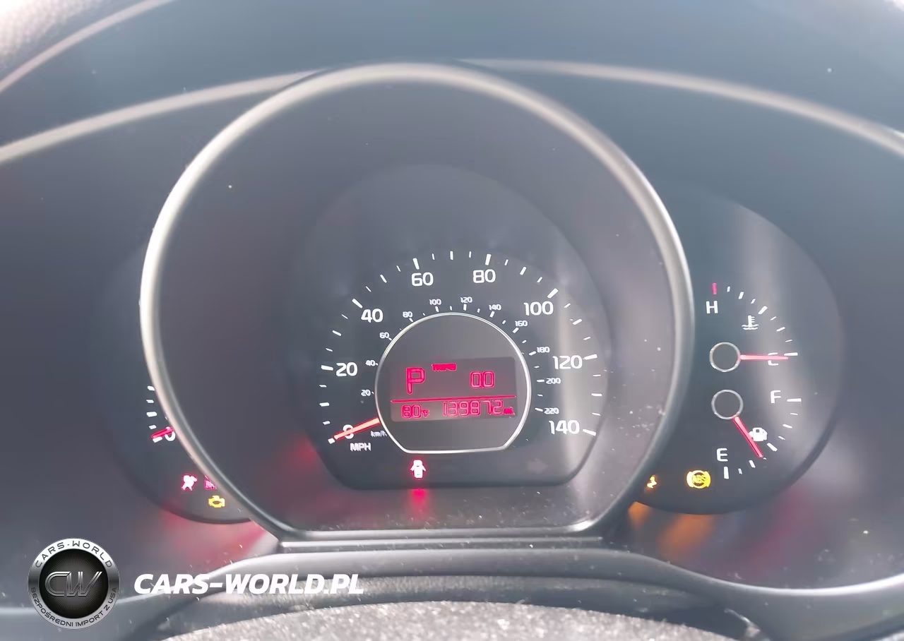 2014 Kia Soul + VIN:KNDJP3A57E7011300 - 7