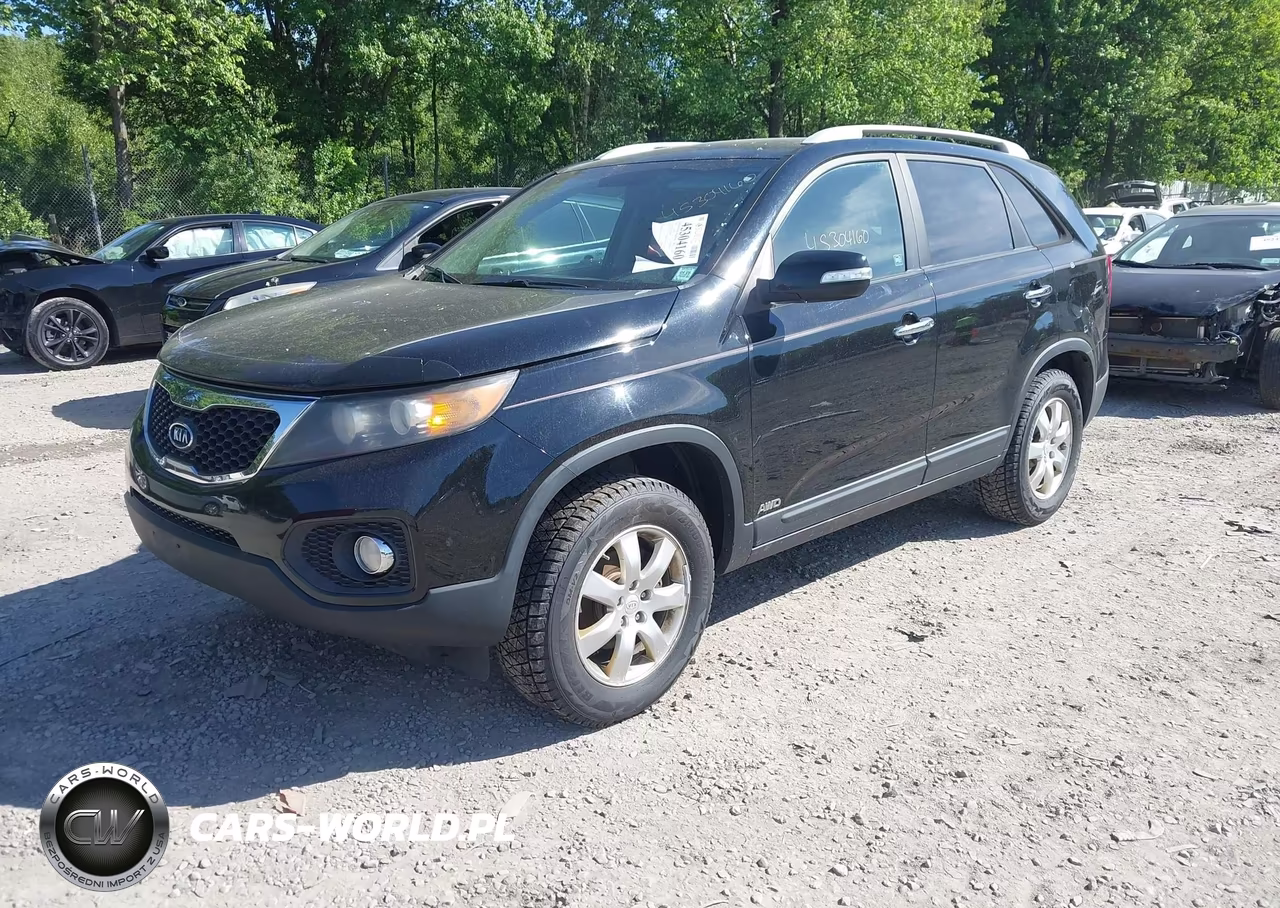 2011 Kia Sorento Lx VIN:5XYKTCA19BG128503 - 2