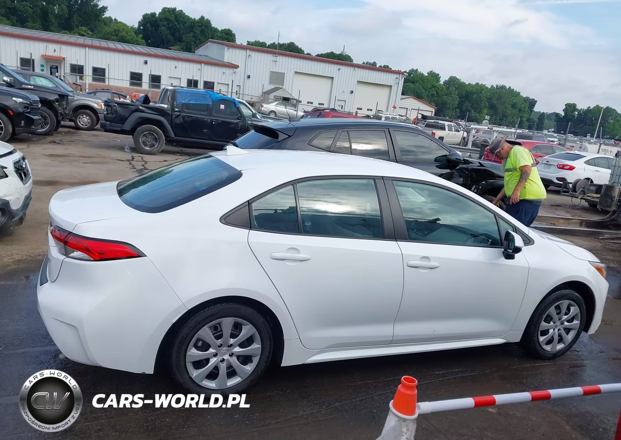 2024 Toyota Corolla Le VIN:5YFB4MDE4RP096227 - 14