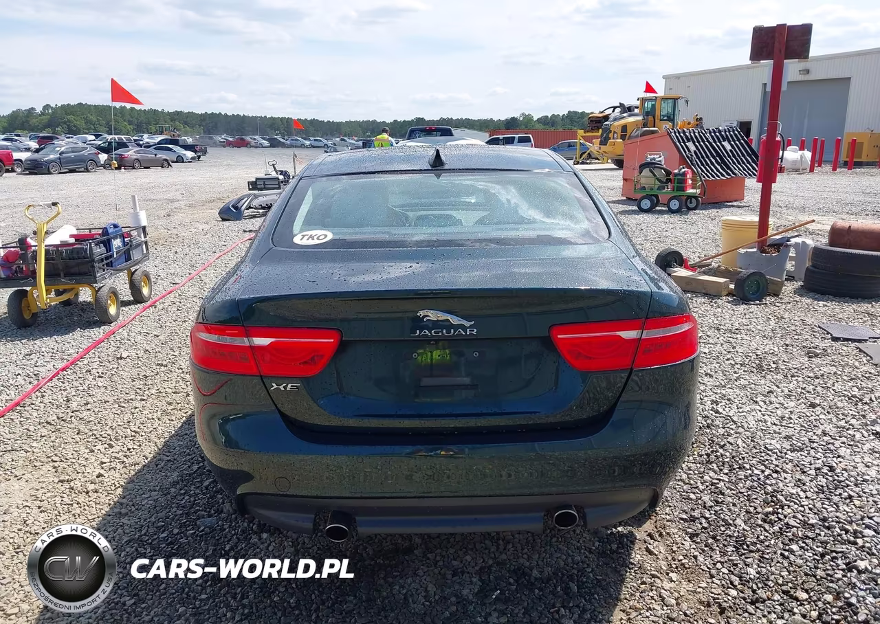 2017 Jaguar Xe 25T Prestige VIN:SAJAE4BG6HA972667 - 16
