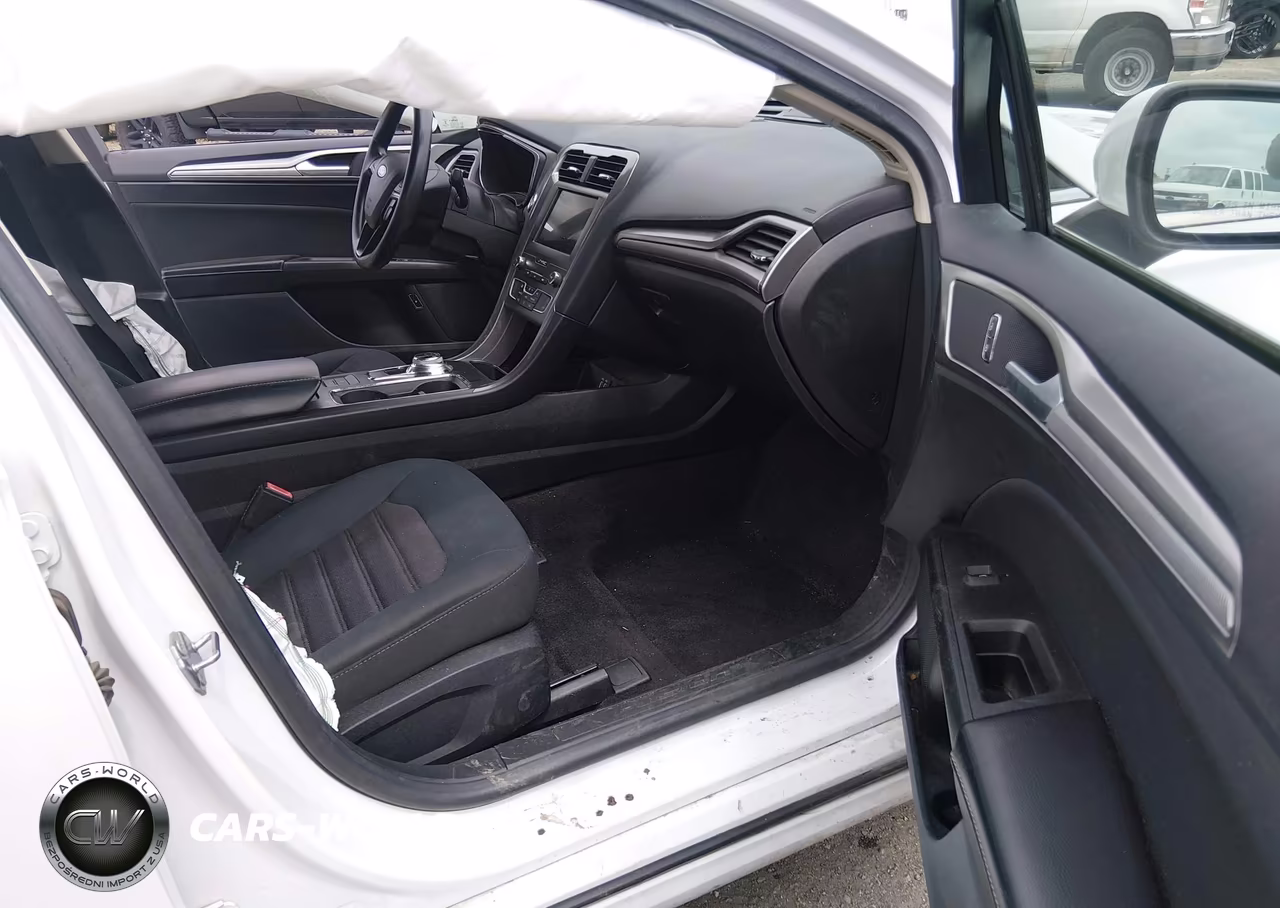 2020 Ford Fusion Hybrid Se VIN:3FA6P0LU4LR265048 - 5