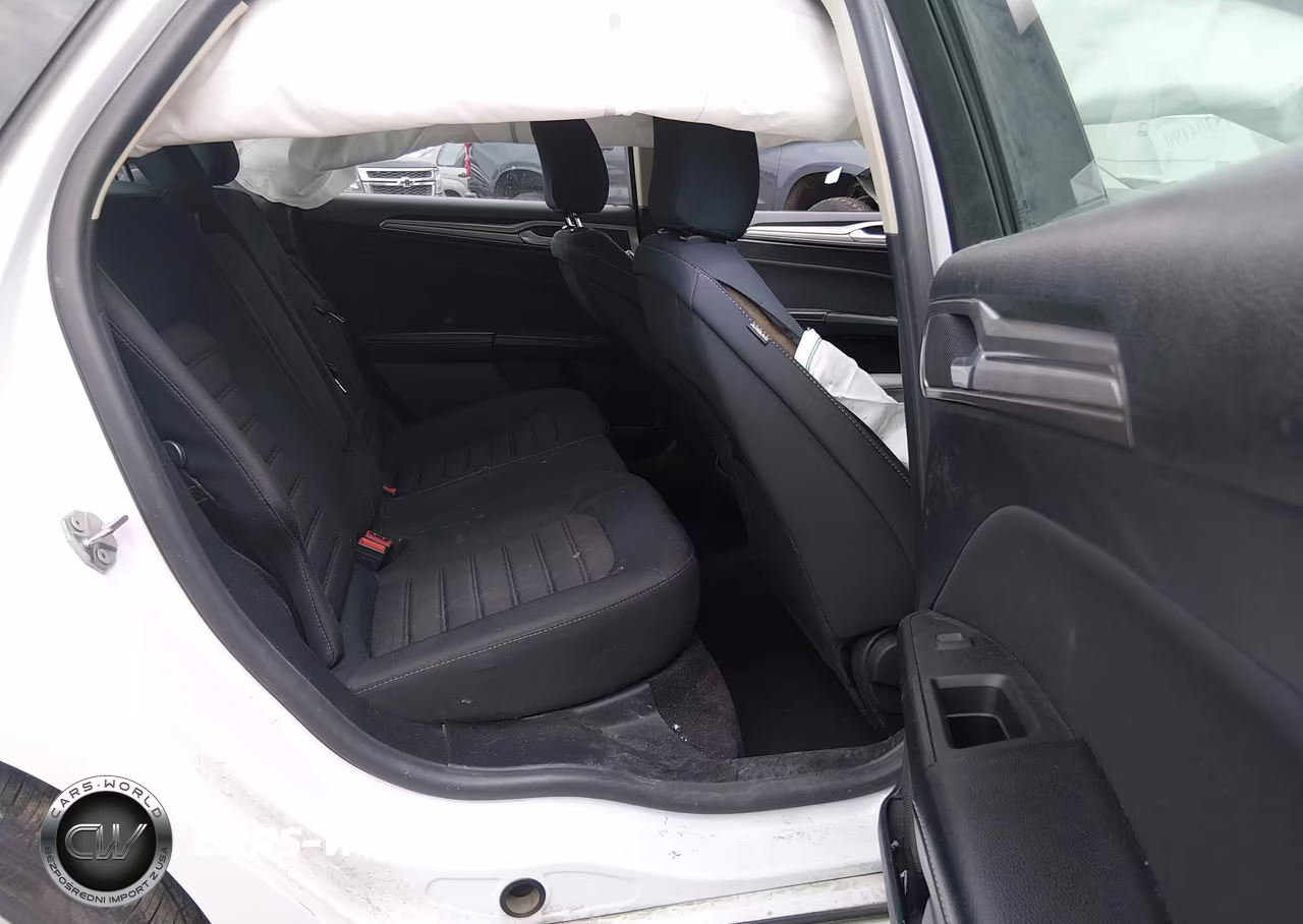 2020 Ford Fusion Hybrid Se VIN:3FA6P0LU4LR265048 - 8