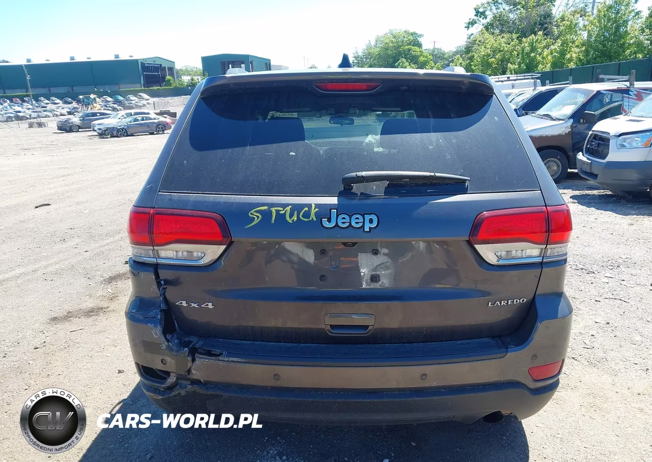 2021 Jeep Grand Cherokee Laredo E 4X4 VIN:1C4RJFAG2MC594436 - 17